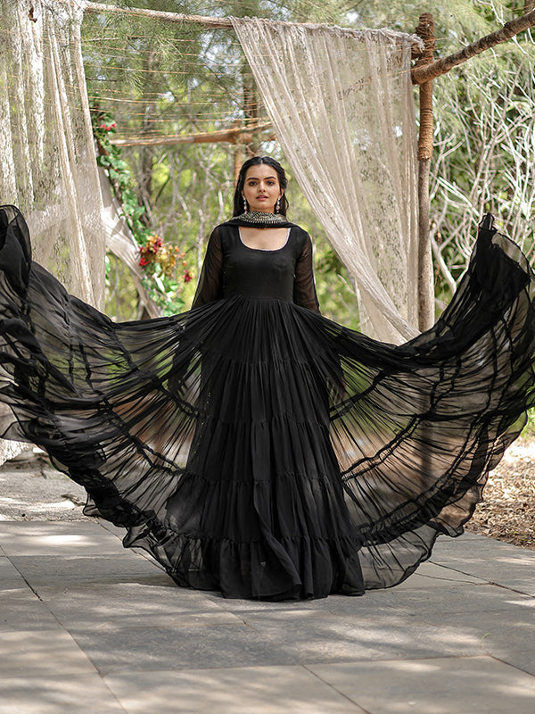 Black Faux Blooming Plain Gown With Sequins Work Dupatta