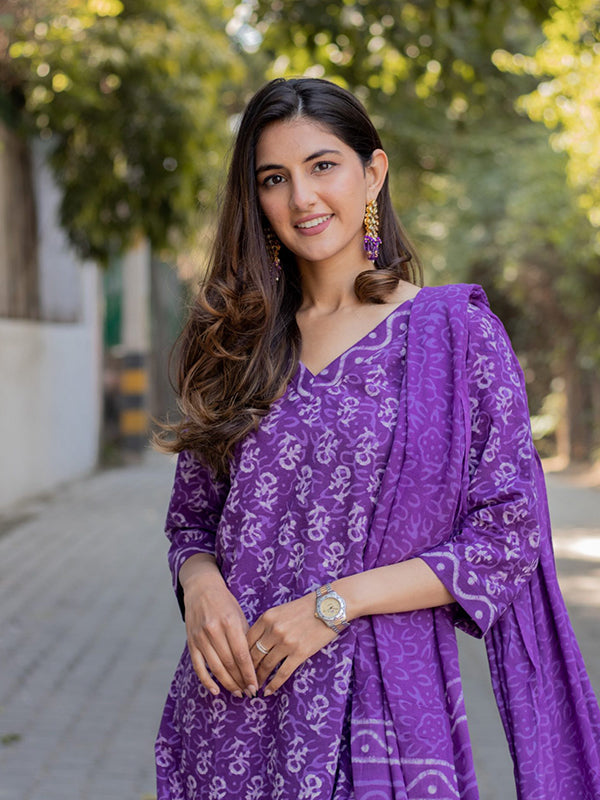 Purple Cotton Printed Kurti With Pant & Dupatta Set